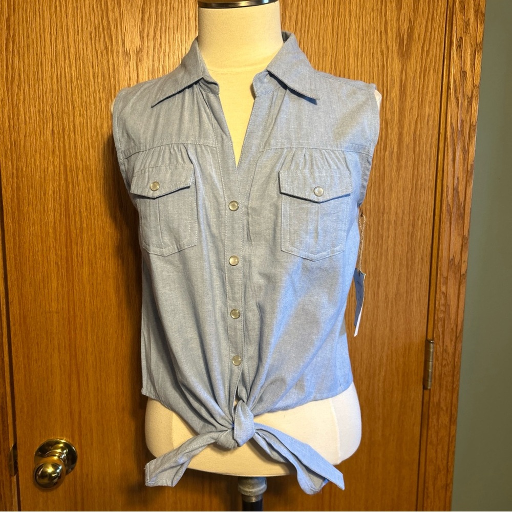 Overdrive‎ Chambray Blue Sleeveless Tie-Front Blouse size Large cottagecore  NWT